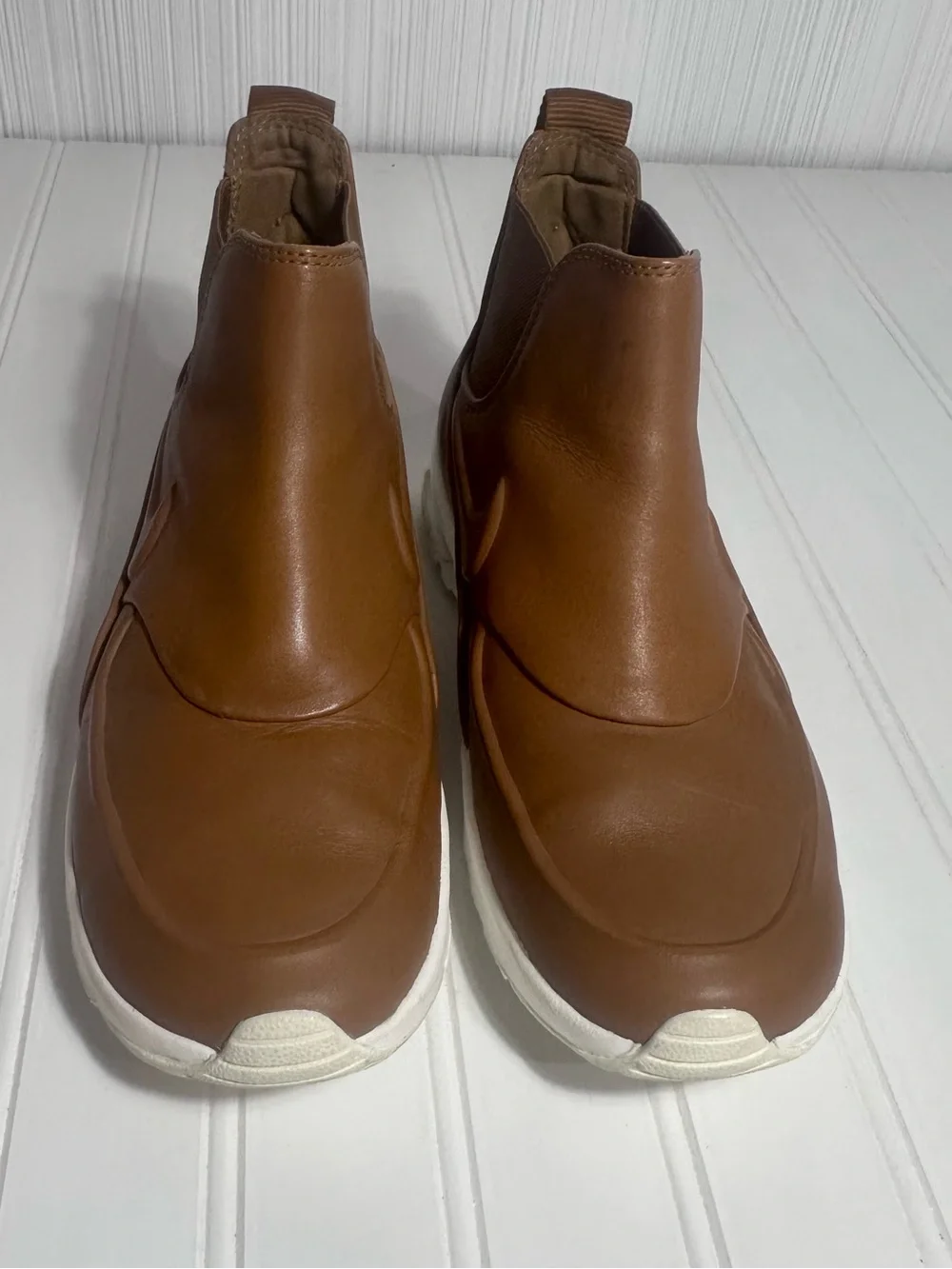 Nike Air Max Thea Mid Chelsea sneaker boots brown leather women’s 7.5
